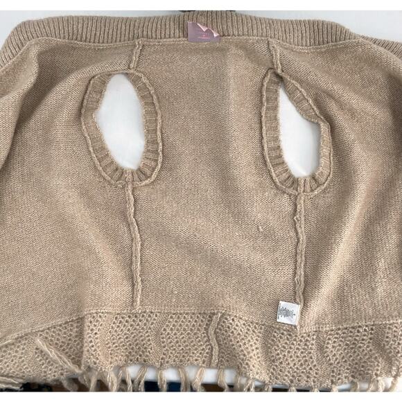 Boho Fringe Western Sweater Vest Neutral Tan Festival Concert Romeo & Juliet S - Picture 5 of 8